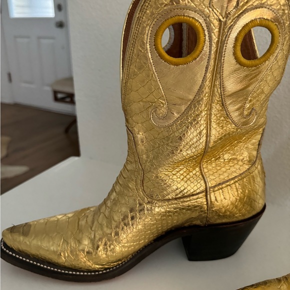 Molly Metallic Gold Python - Picture 10 of 15